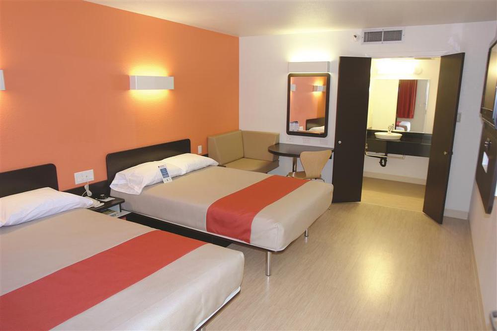 Motel 6-East Brunswick, Nj Room photo